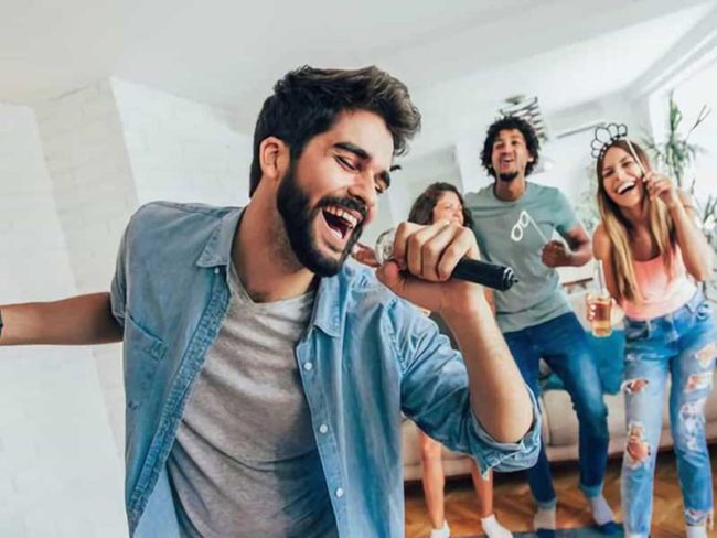3 Cara Membuat Karaoke Rumahan