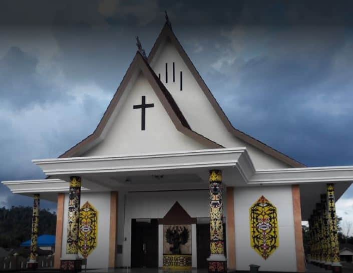 Gereja Santo Monfort - Badau